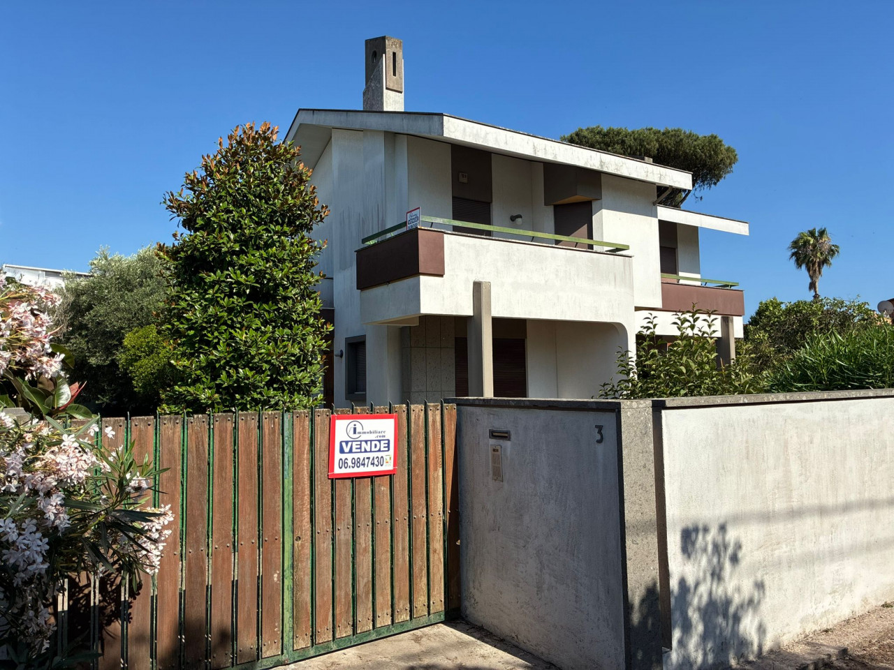 Villa Singola  in <br/> vendita a Anzio