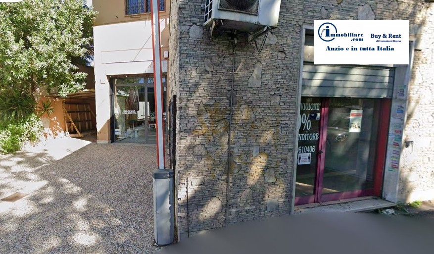 Deposito/Magazzino  in <br/> vendita a Roma