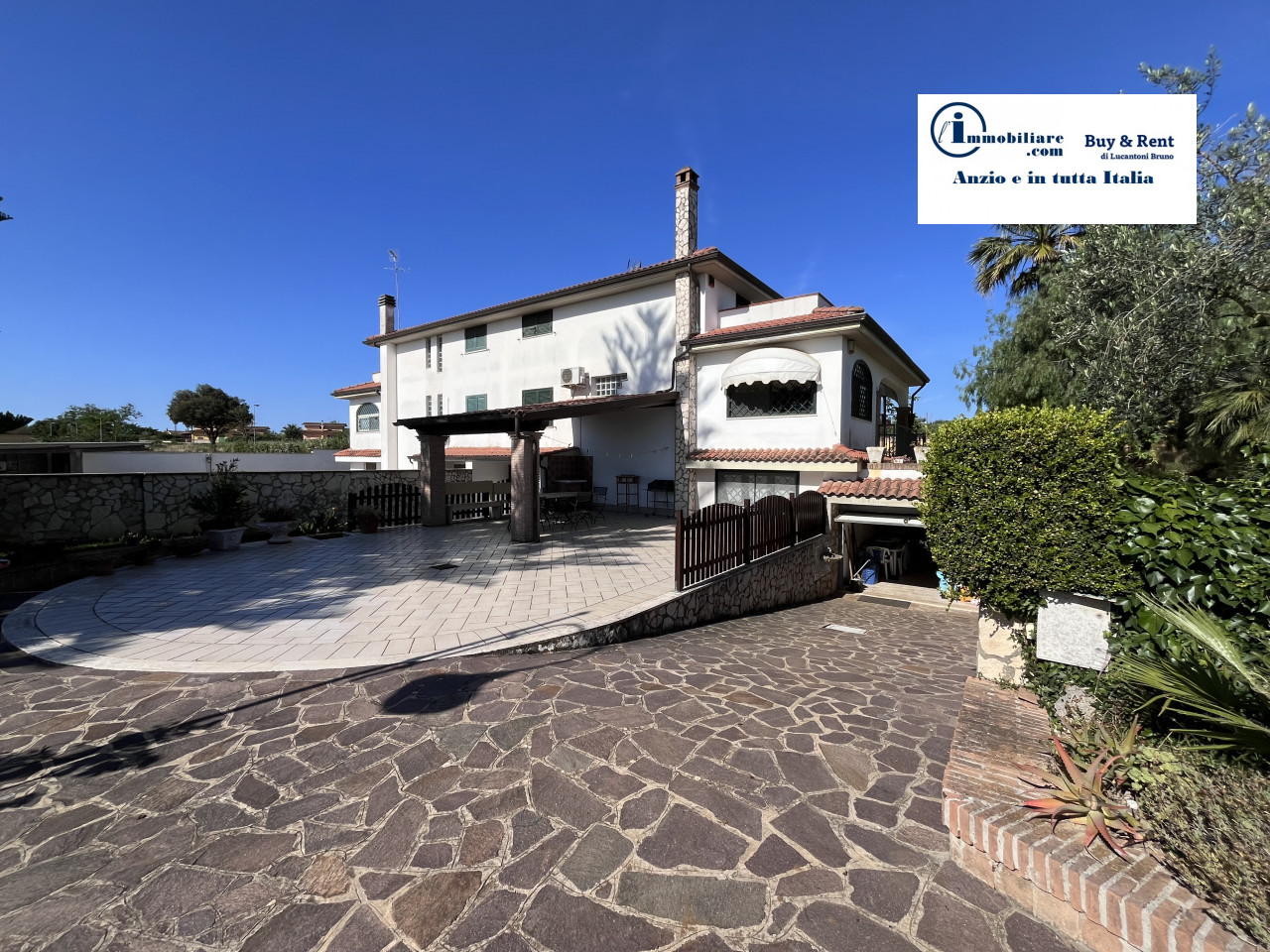 Villa Singola  in <br/> vendita a Nettuno