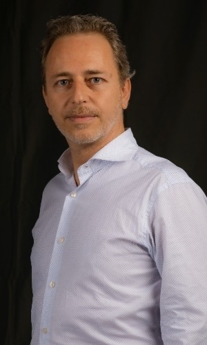 MICHELE BRUNELLO (Architetto e Founder) Dontstop Architettura